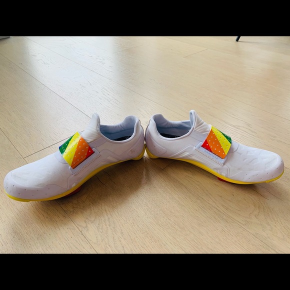 Soul Cycle  rainbow Limited Edition  Soul Cycle Cycling - Picture 4 of 10